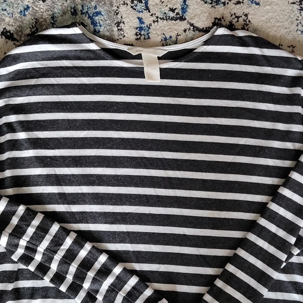 Striped H&M basic tee - Picture 2 of 3